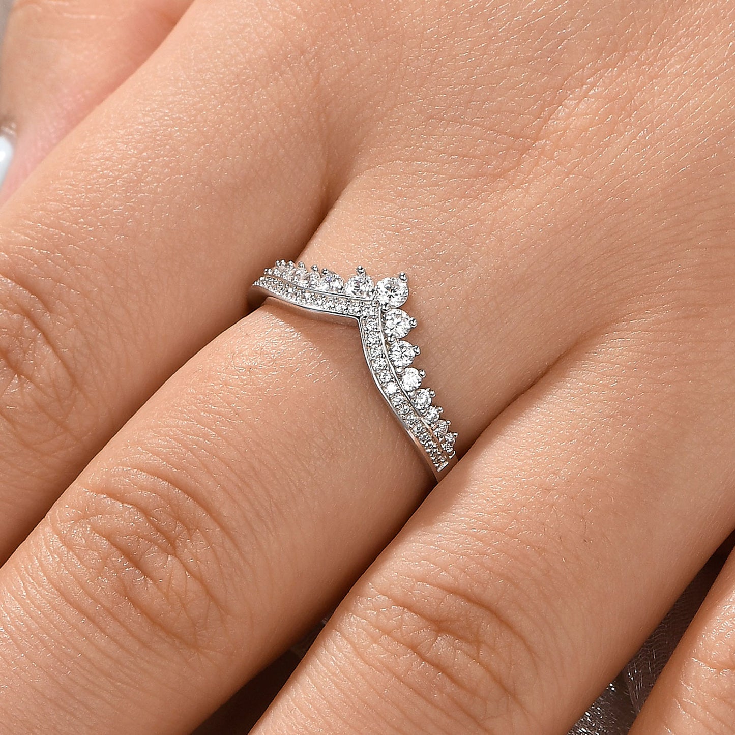 Newshe Jewellery AAAAA Crown Wedding Band for Women Stackable Eternity Rings 925 Sterling Silver Engagement Ring