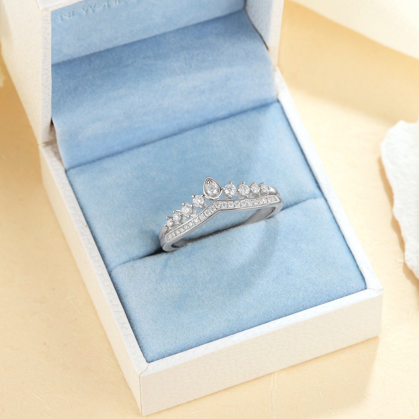 Newshe Jewellery Crown Moissanite Wedding Bands for Woman 925 Sterling Silver Eternity Rings Size 5-10